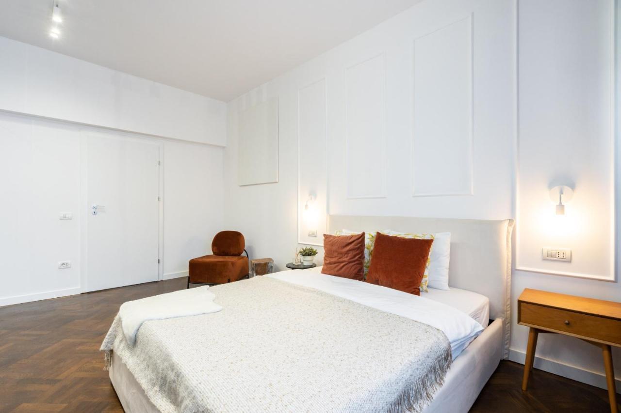 Elegant Two Bedrooms Apartment Bukarest Kültér fotó