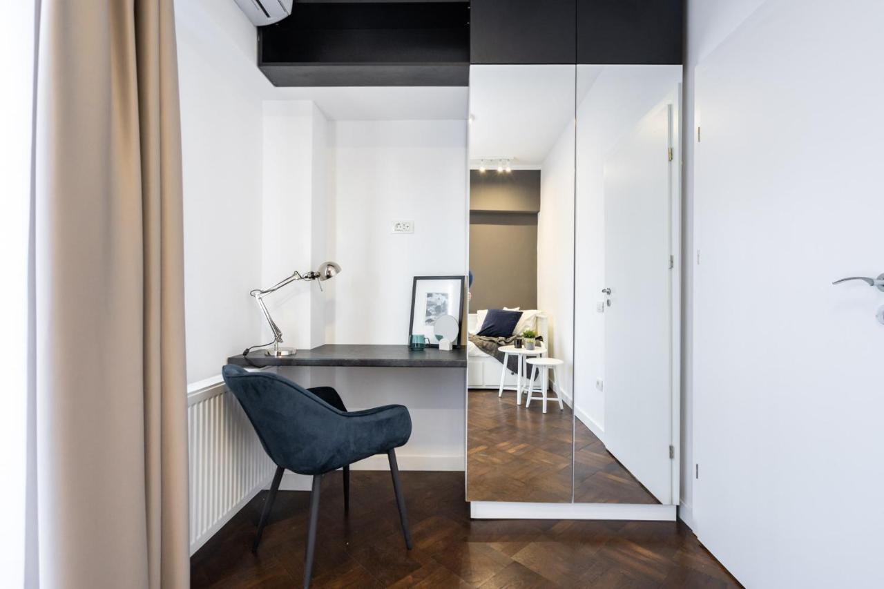 Elegant Two Bedrooms Apartment Bukarest Kültér fotó